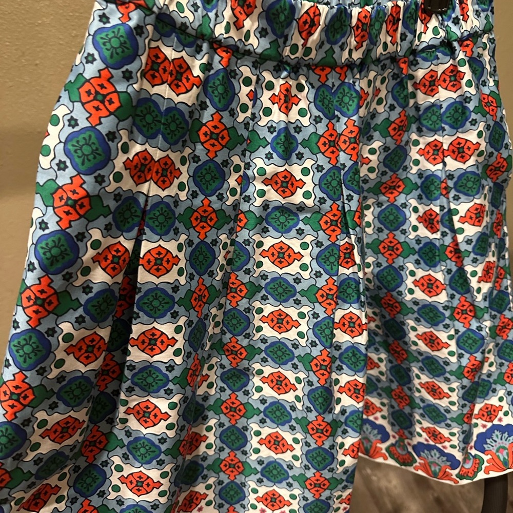 Boden geometric top and skirt.
